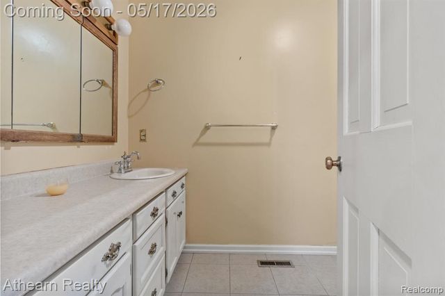 4140 Cook Road, Swartz Creek, MI 48473
