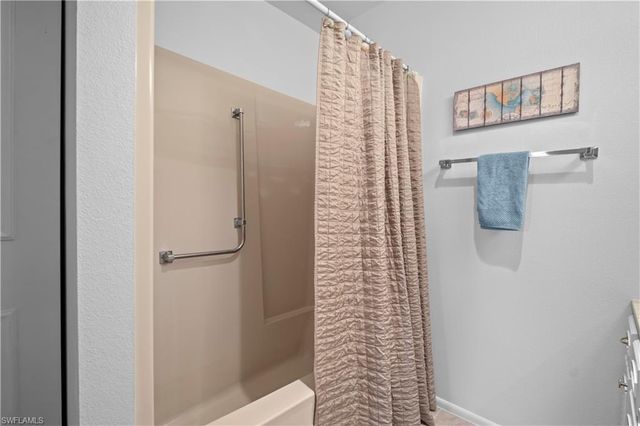 1747 Pebble Beach DR # 317, Fort Myers, FL 33907