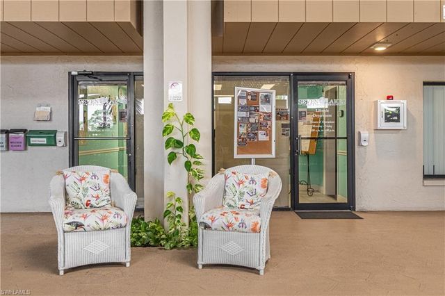 1747 Pebble Beach DR # 317, Fort Myers, FL 33907