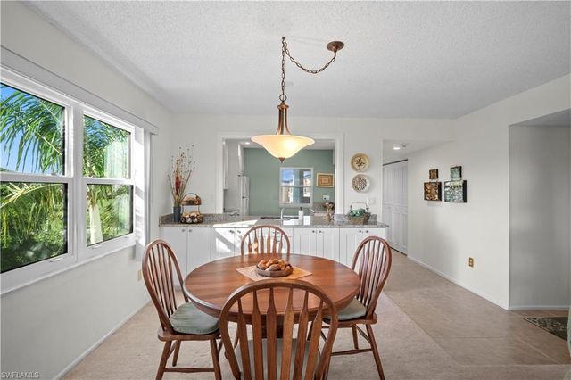 1747 Pebble Beach DR # 317, Fort Myers, FL 33907