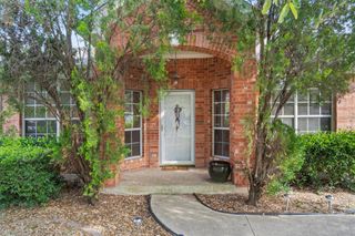 2202 Bent Bow DR, Cedar Park, TX 78613