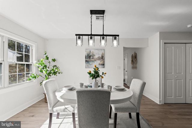 55 SHEFFIELD PL, Southampton, NJ 08088