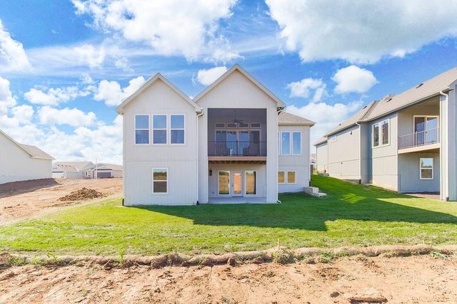 17021 S Lichtenauer Street, Olathe, KS 66062