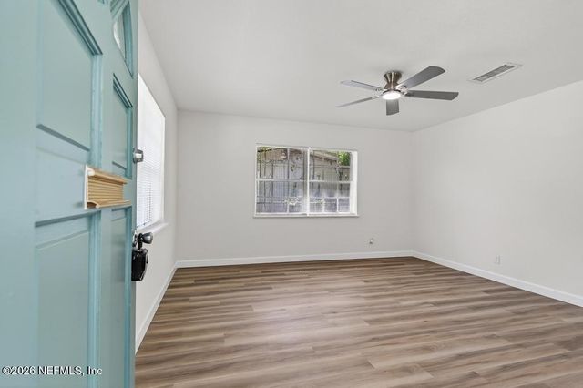 5446 ALLAMANDA Drive, Jacksonville, FL 32210