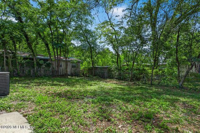 5446 ALLAMANDA Drive, Jacksonville, FL 32210