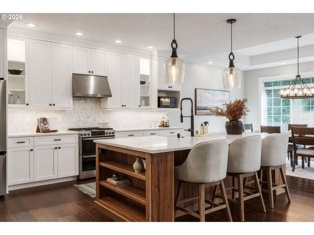 19901 Se 5TH Way, Camas, WA 98607