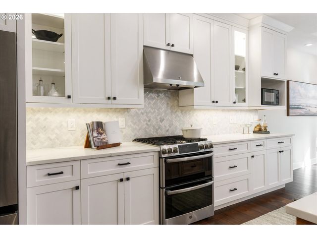 19901 Se 5TH Way, Camas, WA 98607