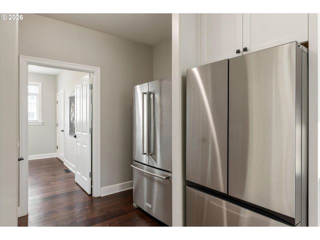 19901 Se 5TH Way, Camas, WA 98607