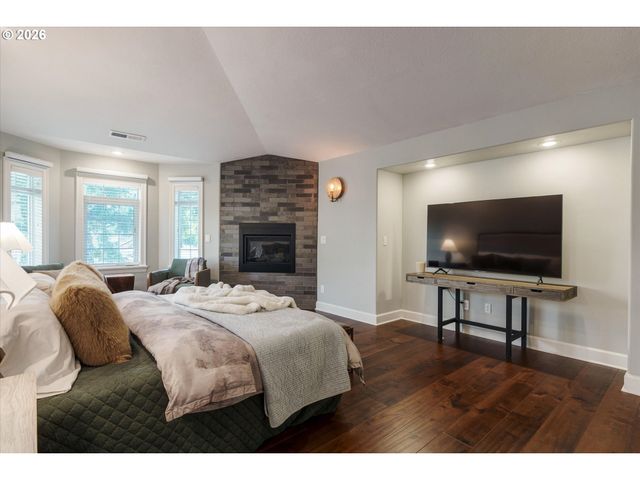 19901 Se 5TH Way, Camas, WA 98607