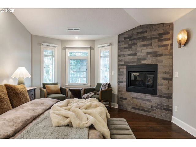 19901 Se 5TH Way, Camas, WA 98607