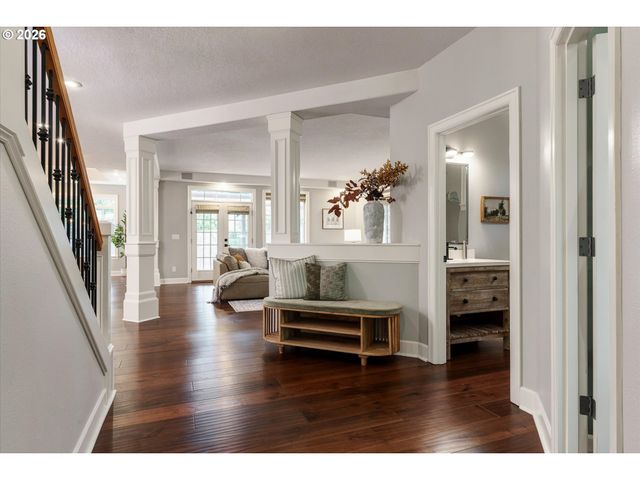 19901 Se 5TH Way, Camas, WA 98607