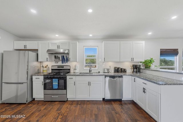 8230 S Fillmore Road, Tucson, AZ 85736