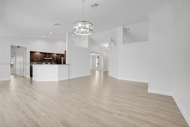 1574 NW 103rd Terrace, Coral Springs, FL 33071
