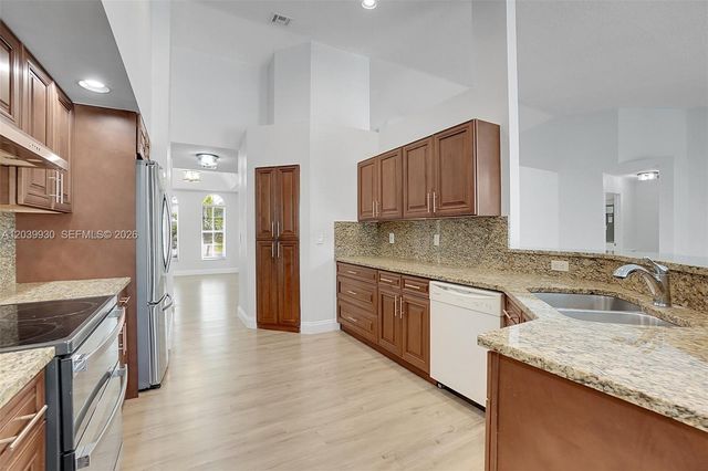 1574 NW 103rd Terrace, Coral Springs, FL 33071