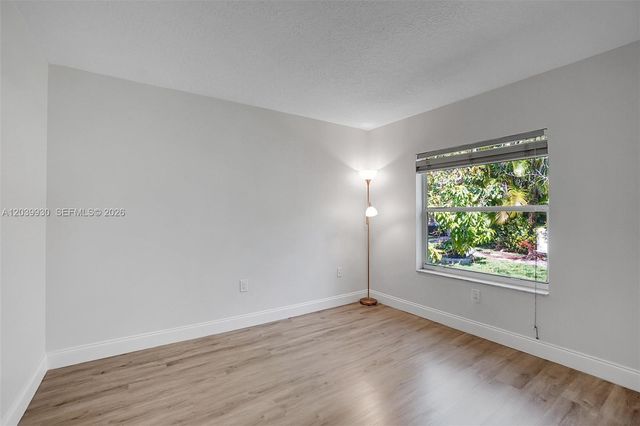 1574 NW 103rd Terrace, Coral Springs, FL 33071