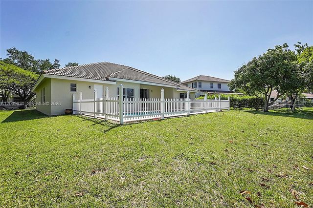 1574 NW 103rd Terrace, Coral Springs, FL 33071