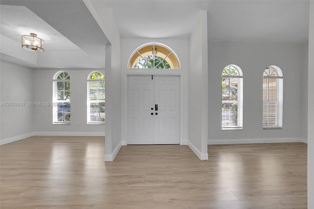 1574 NW 103rd Terrace, Coral Springs, FL 33071