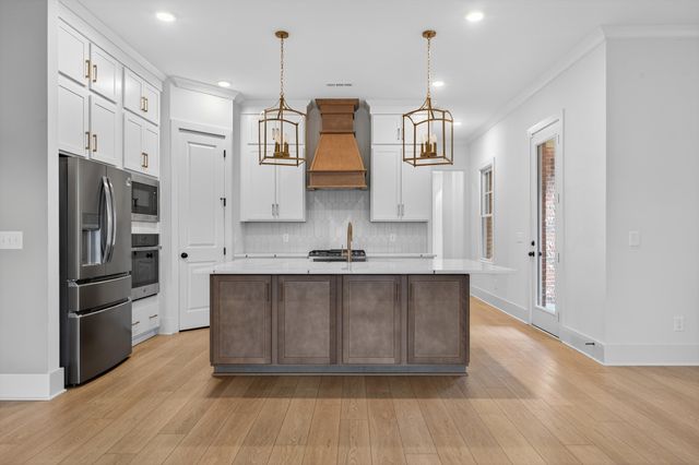 2648 Buckner Ln, Thompsons Station, TN 37179