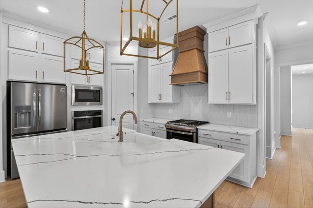 2648 Buckner Ln, Thompsons Station, TN 37179