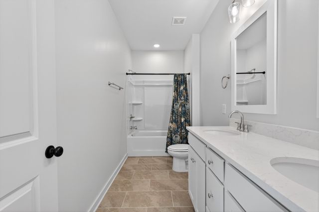 2648 Buckner Ln, Thompsons Station, TN 37179