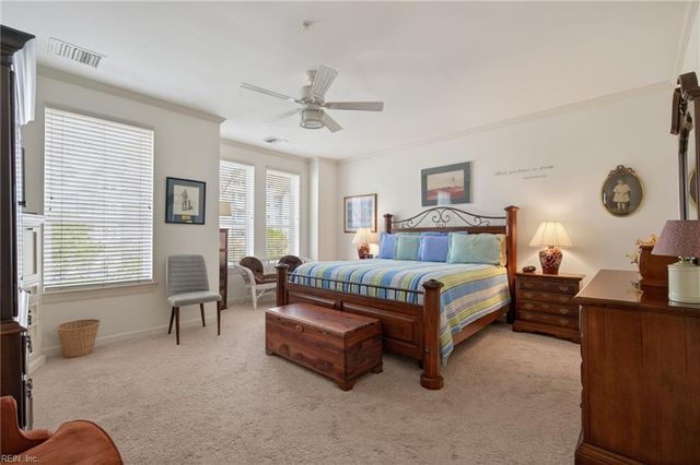 2313 Mariners Mark Way Apt 201, Virginia Beach, VA 23451