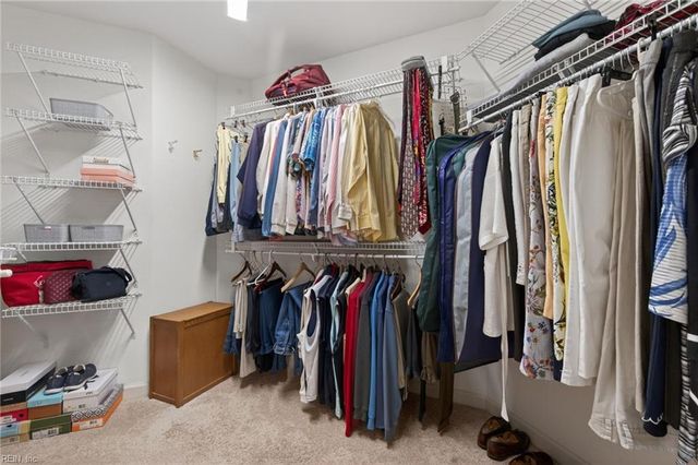 2313 Mariners Mark Way Apt 201, Virginia Beach, VA 23451