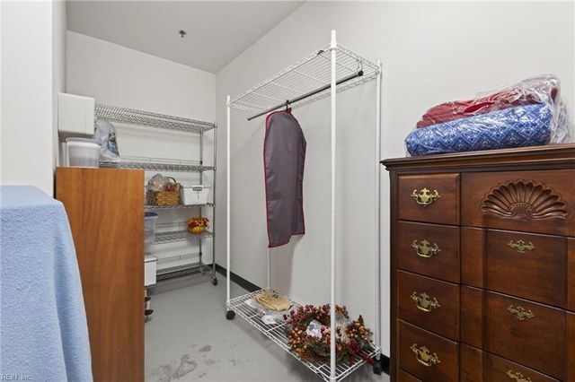 2313 Mariners Mark Way Apt 201, Virginia Beach, VA 23451