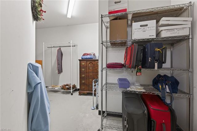 2313 Mariners Mark Way Apt 201, Virginia Beach, VA 23451