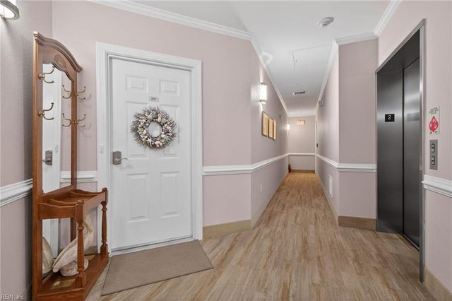 2313 Mariners Mark Way Apt 201, Virginia Beach, VA 23451