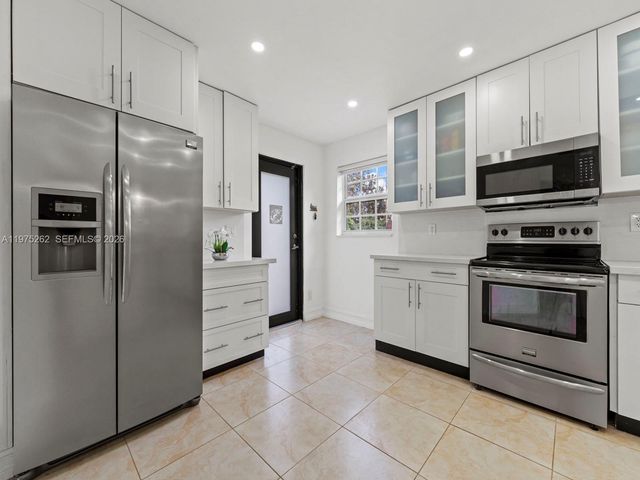 3605 SW 122nd Pl 1, Miami, FL 33175