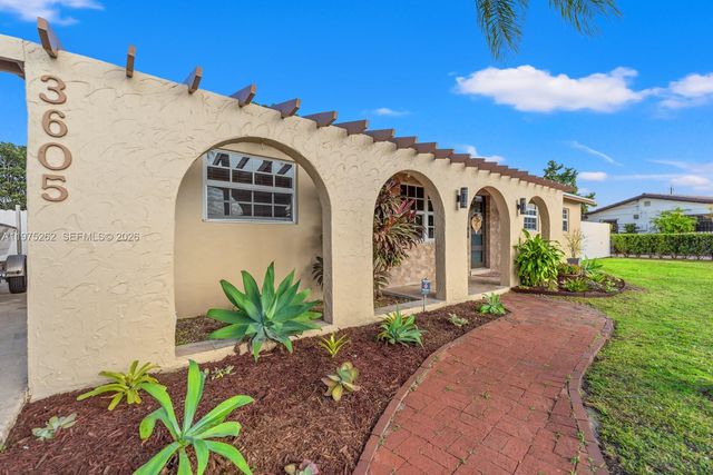 3605 SW 122nd Pl 1, Miami, FL 33175