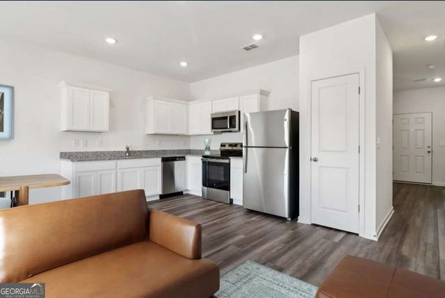 3002 Osier Circle, Douglasville, GA 30135