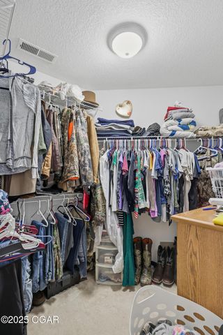 606 Cemetery Road, Seneca, MO 64865