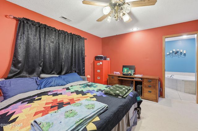 606 Cemetery Road, Seneca, MO 64865