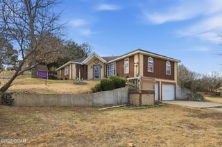 606 Cemetery Road, Seneca, MO 64865