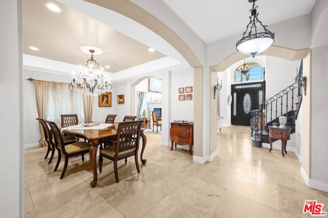 5419 Tampa Avenue, Tarzana (los Angeles), CA 91356