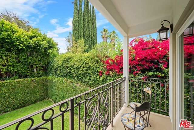 5419 Tampa Avenue, Tarzana (los Angeles), CA 91356