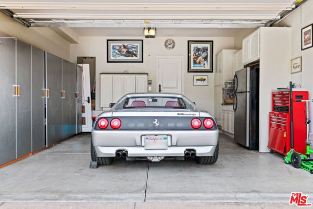 5419 Tampa Avenue, Tarzana (los Angeles), CA 91356