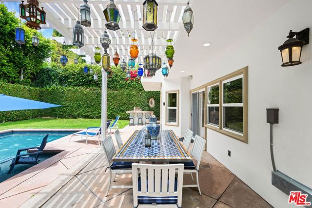 5419 Tampa Avenue, Tarzana (los Angeles), CA 91356