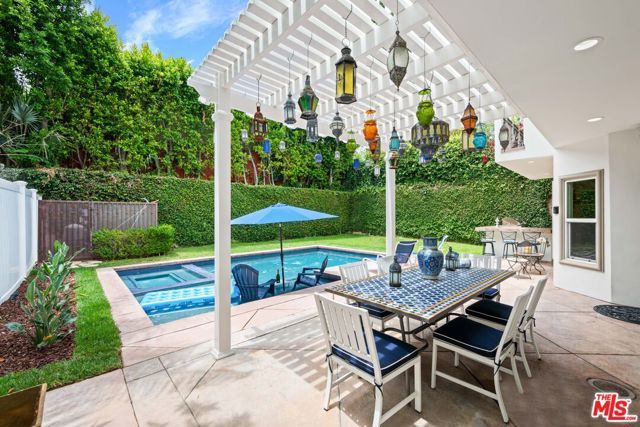5419 Tampa Avenue, Tarzana (los Angeles), CA 91356