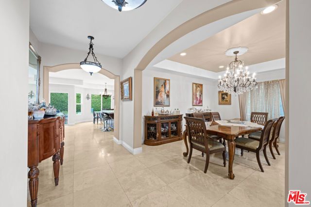 5419 Tampa Avenue, Tarzana (los Angeles), CA 91356