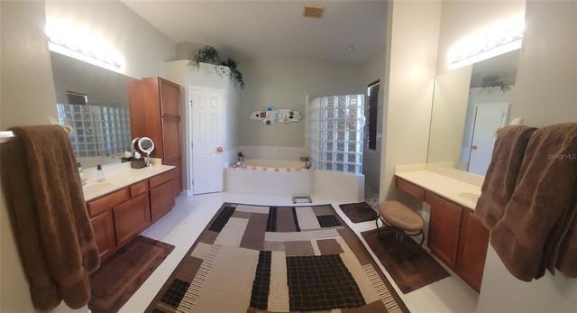 18434 EASTWYCK DRIVE, Tampa, FL 33647