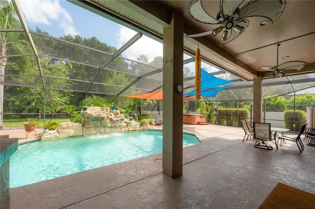 18434 EASTWYCK DRIVE, Tampa, FL 33647