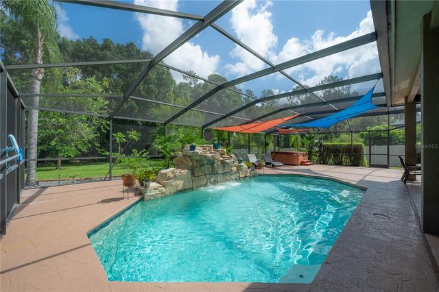 18434 EASTWYCK DRIVE, Tampa, FL 33647