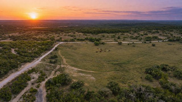 0 Limestone HOLW, Wimberley, TX 78676