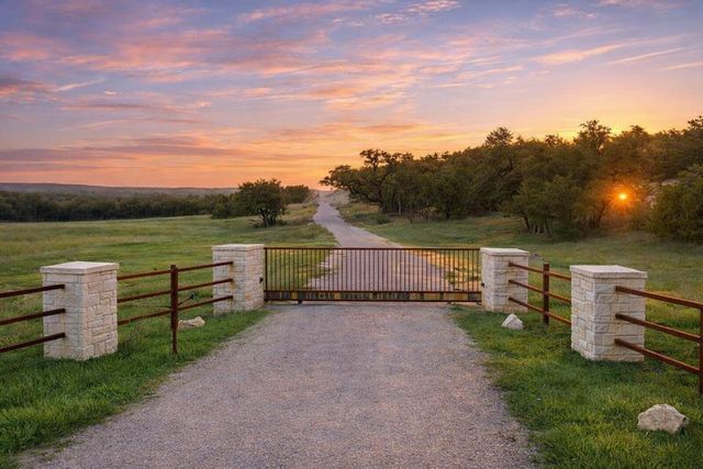 0 Limestone HOLW, Wimberley, TX 78676