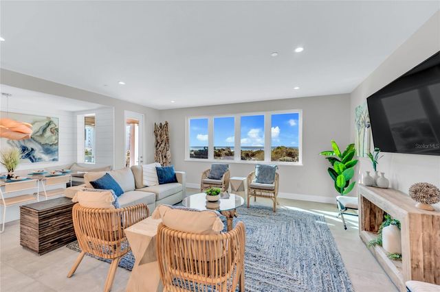 329 BEACH ROAD B, Sarasota, FL 34242