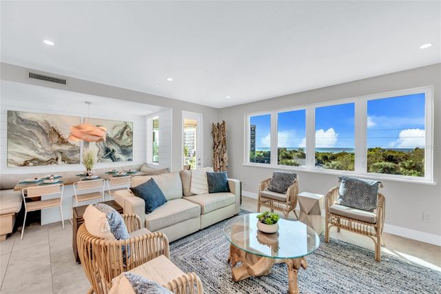 329 BEACH ROAD B, Sarasota, FL 34242