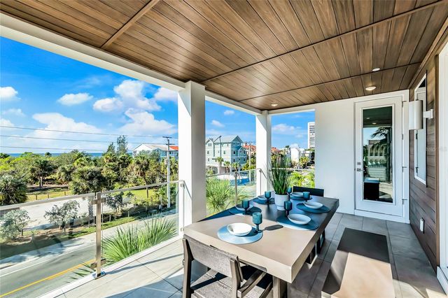 329 BEACH ROAD B, Sarasota, FL 34242