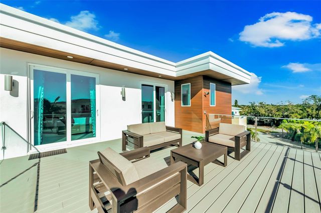 329 BEACH ROAD B, Sarasota, FL 34242